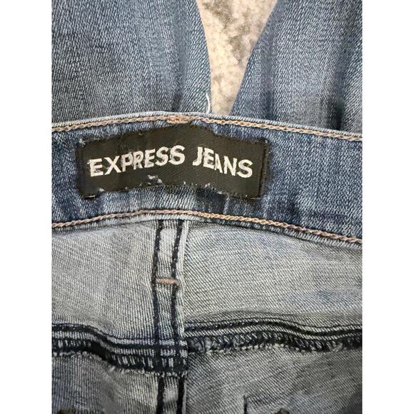 Express Distressed Skinny Jeans – Light Wash Stretch Denim - Picture 9 of 11